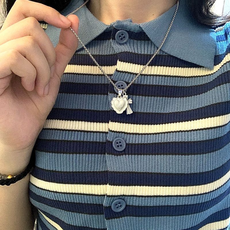 Dovetion necklace
