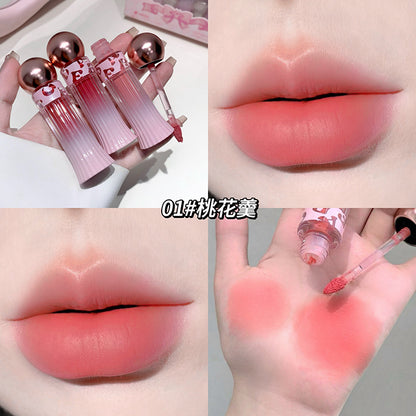 Gege bear lightweight velvet lip mud