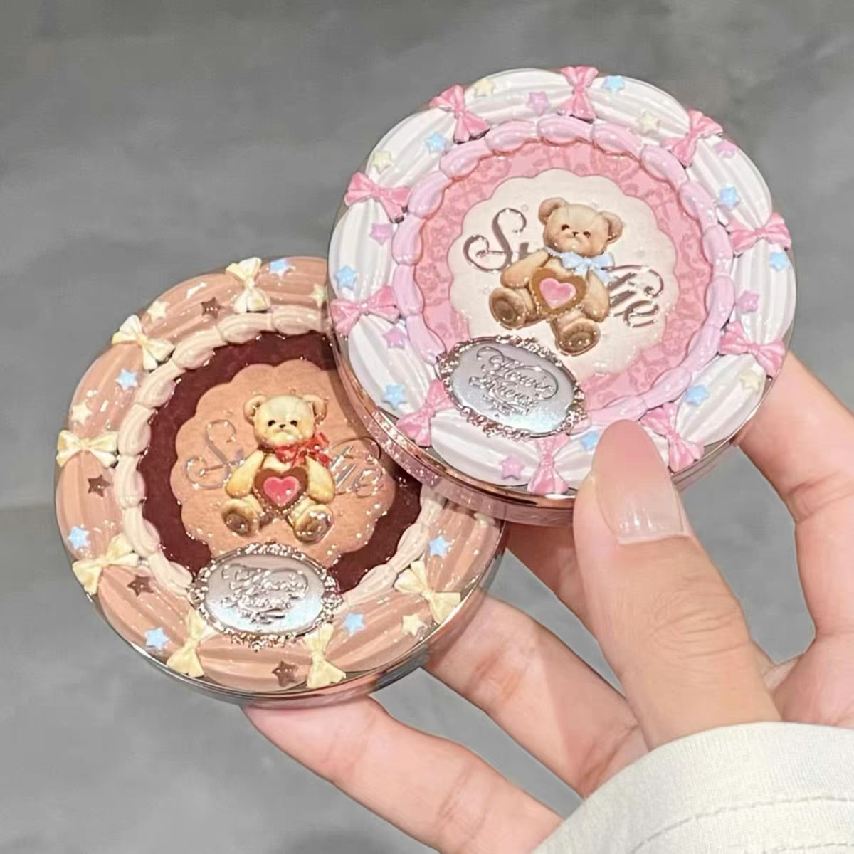Flower knows sweetheart Bear series 4 color concealer pallate